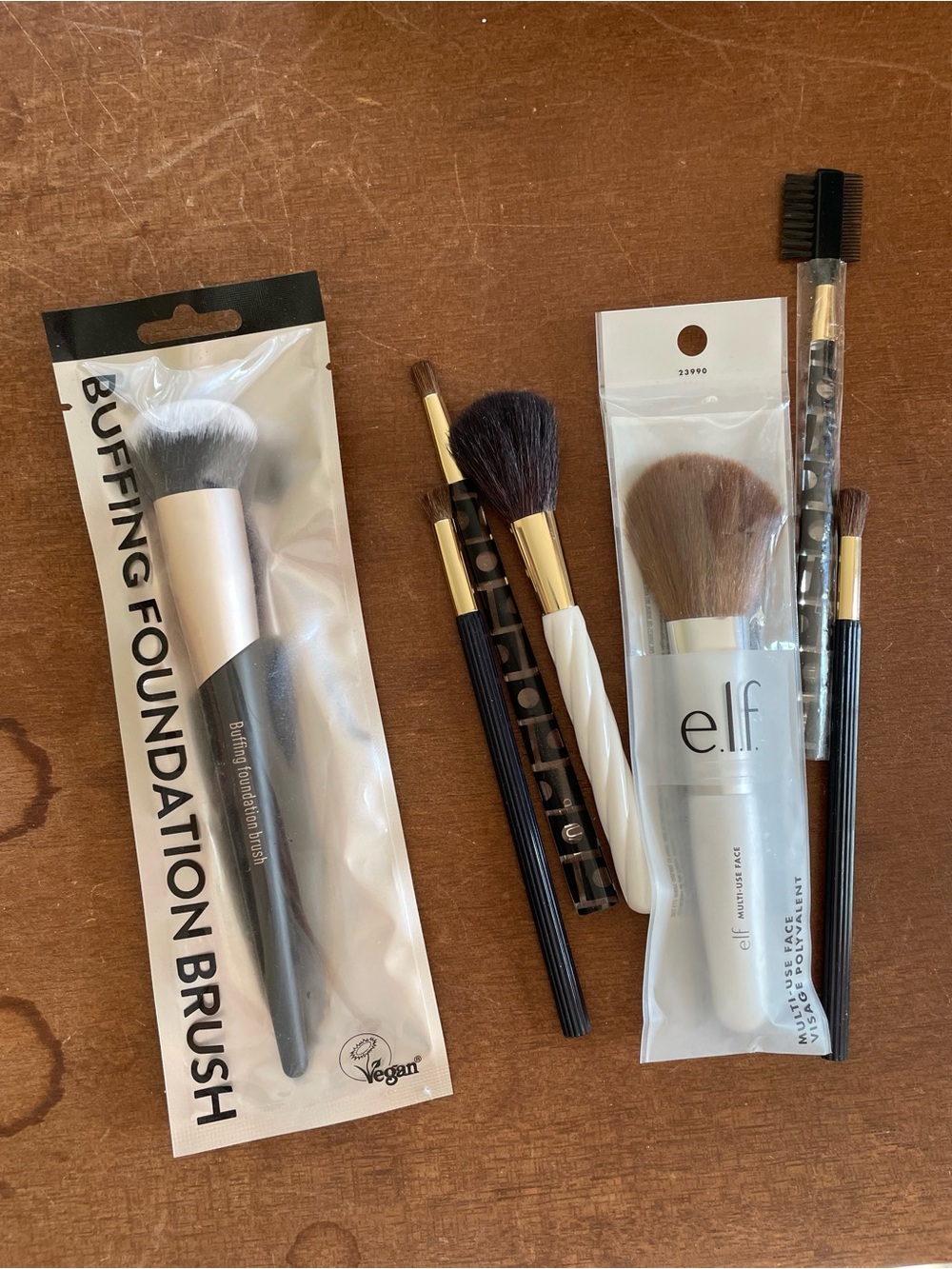 Powder Brush - White Cosmetic Makeup Brush Lot